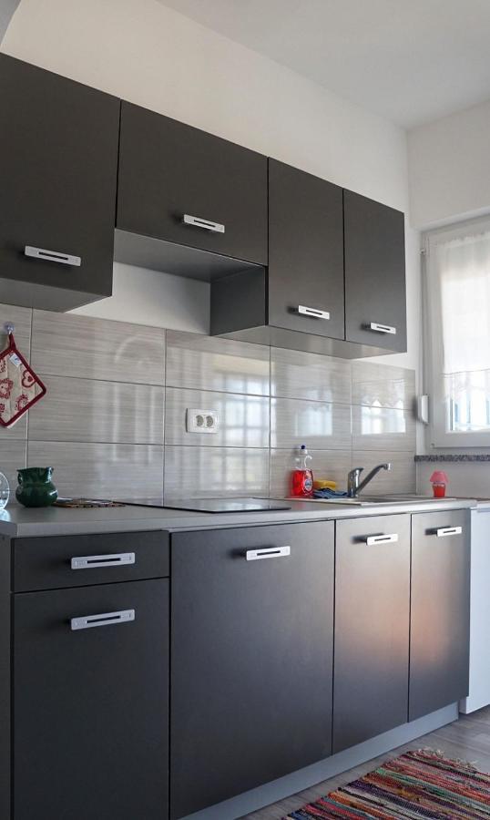 Apartmani Vesna Zambratija  Exterior photo
